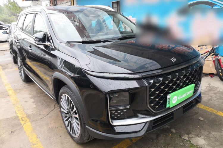Used JETOUR Shanhai L9 2024 1.5TD 2DHT Pro 7-Seater Front Right 45 Deg