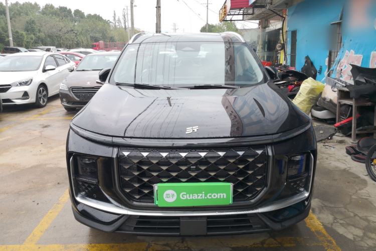 Used JETOUR Shanhai L9 2024 1.5TD 2DHT Pro 7-Seater Front