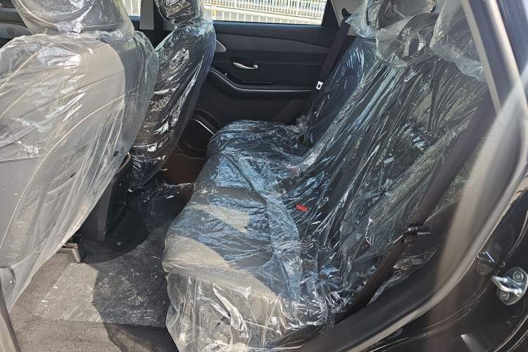 Used JETOUR Shanhai L9 2024 1.5TD 2DHT Pro 5-Seater Interior 1