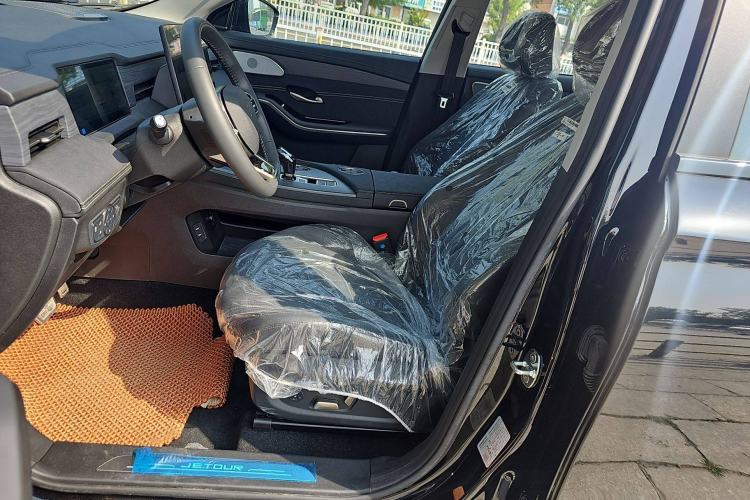 Used JETOUR Shanhai L9 2024 1.5TD 2DHT Pro 5-Seater Interior 3