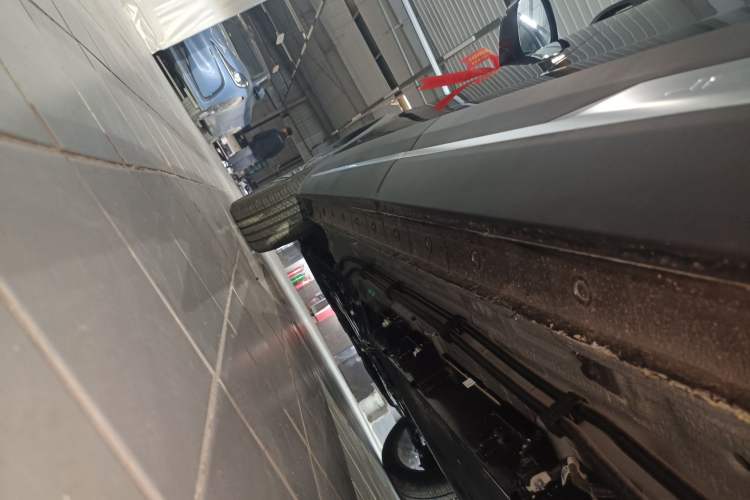 Used JETOUR Shanhai L9 2024 1.5TD 2DHT Pro 5-Seater Left Side Sill