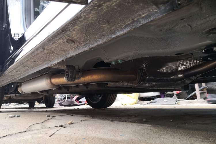 Used JETOUR Shanhai L9 2024 1.5TD 2DHT Pro 7-Seater Right Side Sill