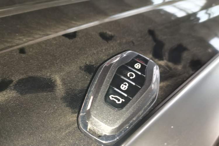 Used JETOUR Shanhai L9 2024 1.5TD 2DHT Max 5-Seater Vehicle Key