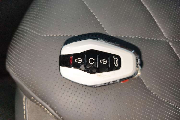 Used JETOUR Shanhai L9 2024 1.5TD 2DHT Pro 5-Seater Vehicle Key