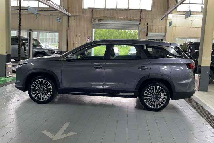 Used JETOUR Shanhai L9 2024 1.5TD 2DHT Pro 7-Seater Exterior 5