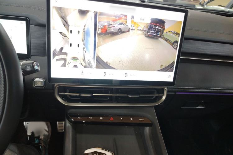 Used JETOUR Shanhai L9 2024 1.5TD 2DHT Max 7-Seater Audio And AC Panel