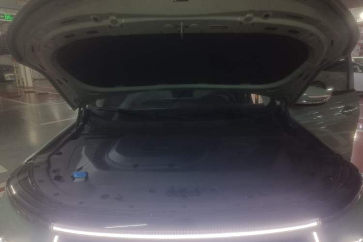Used JETOUR Shanhai L9 2024 1.5TD 2DHT Max 7-Seater Engine Bay