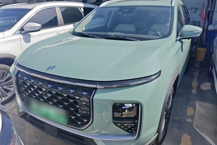 Used JETOUR Shanhai L9 2024 1.5TD 2DHT Max 7-Seater Front