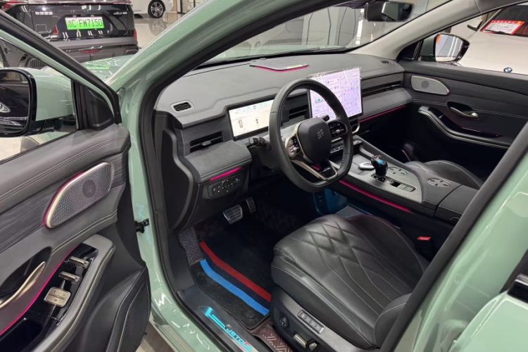 Used JETOUR Shanhai L9 2024 1.5TD 2DHT Max 7-Seater Interior 3