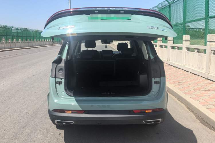 Used JETOUR Shanhai L9 2024 1.5TD 2DHT Max 7-Seater Interior 5