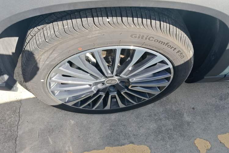 Used JETOUR Shanhai L9 2024 1.5TD 2DHT Max 7-Seater Left Front Wheel Hub