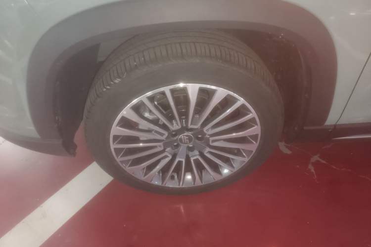 Used JETOUR Shanhai L9 2024 1.5TD 2DHT Max 7-Seater Left Front Wheel Hub