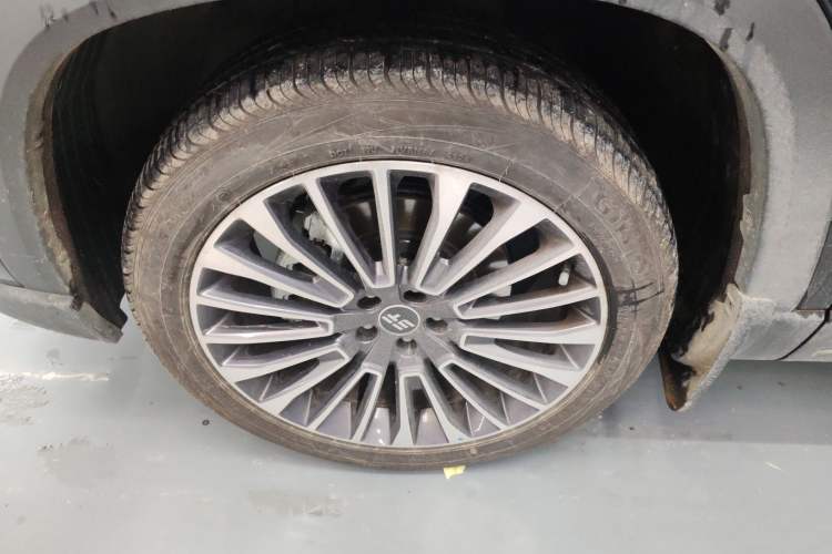 Used JETOUR Shanhai L9 2024 1.5TD 2DHT Pro 7-Seater Left Front Wheel Hub