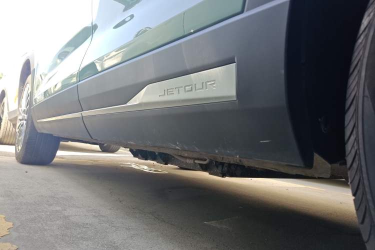 Used JETOUR Shanhai L9 2024 1.5TD 2DHT Max 7-Seater Left Side Sill