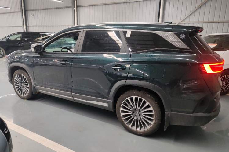 Used JETOUR Shanhai L9 2024 1.5TD 2DHT Pro 7-Seater Left Side