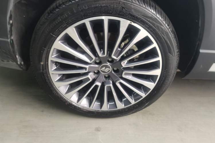 Used JETOUR Shanhai L9 2024 1.5TD 2DHT Pro 7-Seater Exterior 2