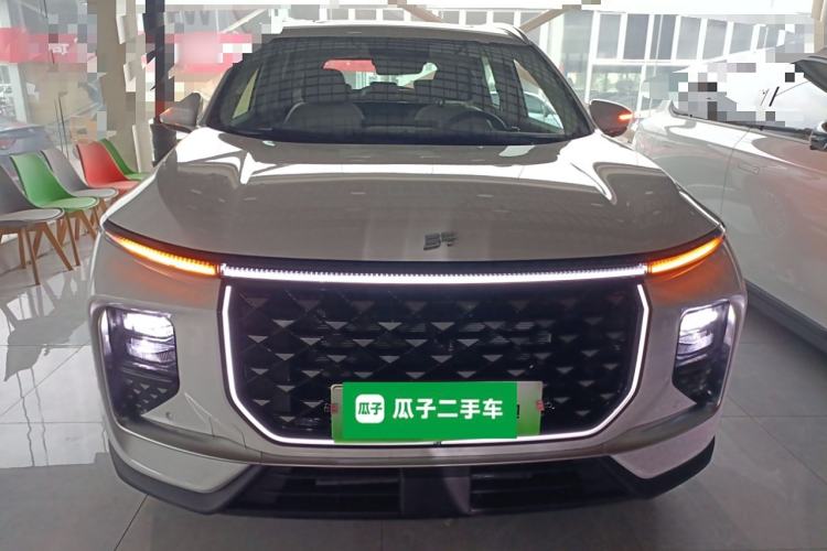 Used JETOUR Shanhai L9 2024 1.5TD 2DHT Pro 5-Seater Front