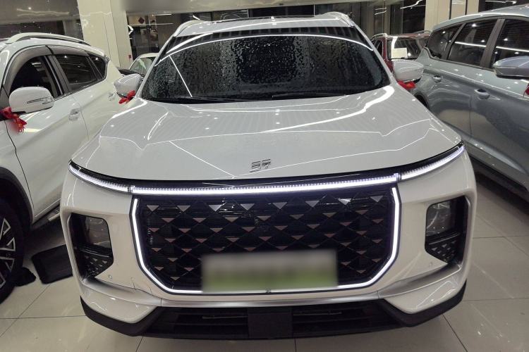 Used JETOUR Shanhai L9 2024 1.5TD 2DHT Pro 5-Seater Front