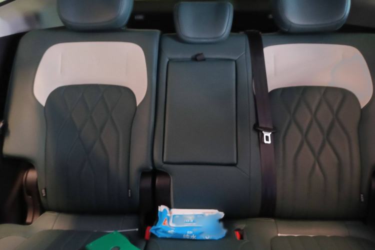Used JETOUR Shanhai L9 2024 1.5TD 2DHT Pro 7-Seater Interior 5