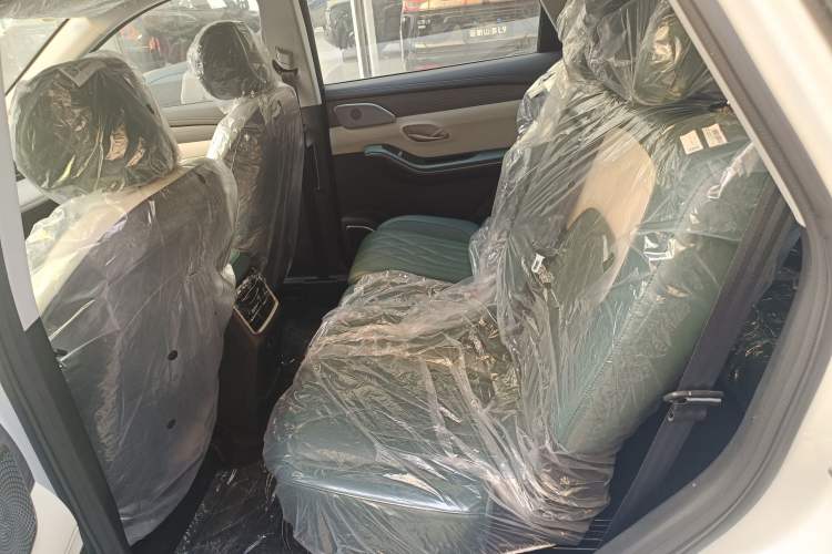 Used JETOUR Shanhai L9 2024 1.5TD 2DHT Pro 7-Seater Left Rear Seat
