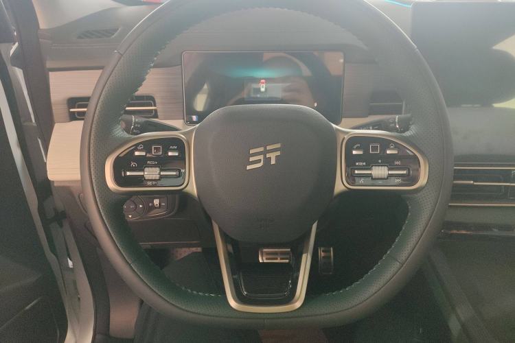 Used JETOUR Shanhai L9 2024 1.5TD 2DHT Air 7-Seater Steering Wheel