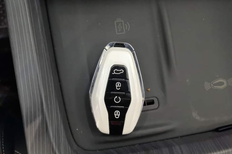 Used JETOUR Shanhai L9 2024 1.5TD 2DHT Pro 5-Seater Vehicle Key