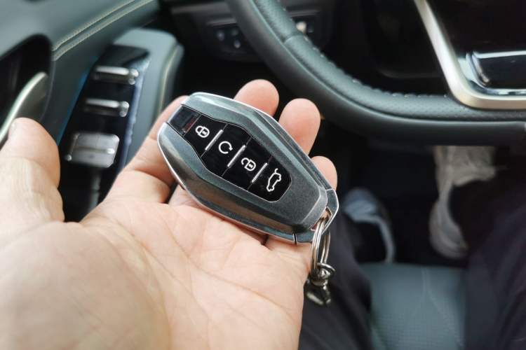 Used JETOUR Shanhai L9 2024 1.5TD 2DHT Pro 7-Seater Vehicle Key