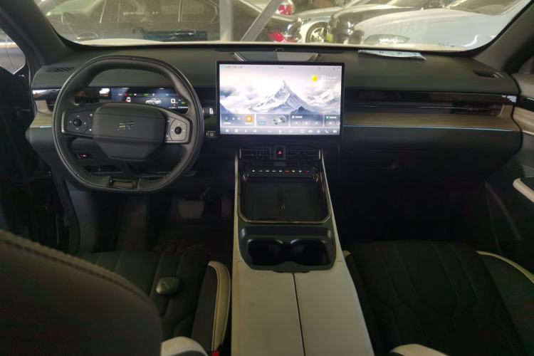 Used JETOUR Shanhai L6 2024 1.5TD DHT MAX Center Console