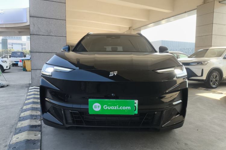 Used JETOUR Shanhai L6 2024 1.5TD DHT ULTRA Front