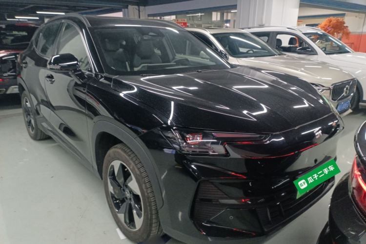 Used JETOUR Shanhai L6 2024 1.5TD DHT ULTRA Front Right 45 Deg