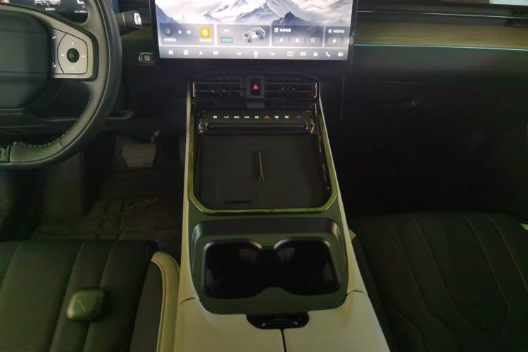 Used JETOUR Shanhai L6 2024 1.5TD DHT MAX Gear Lever