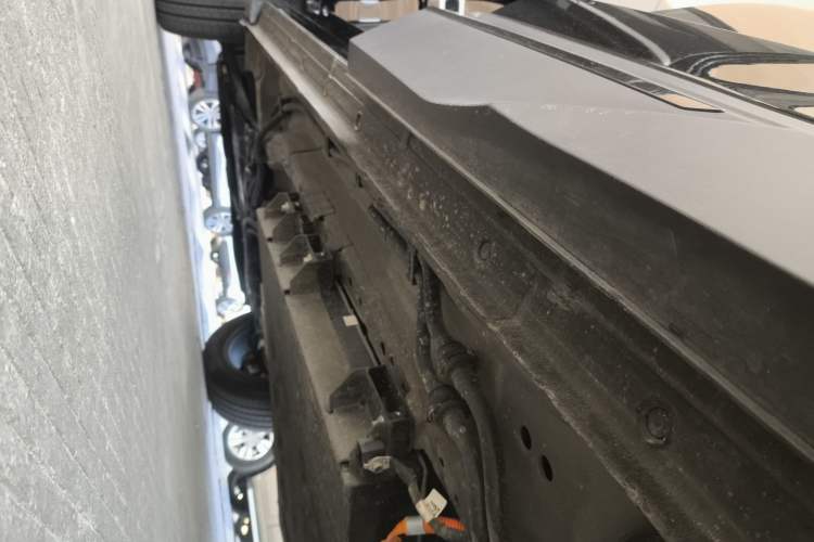 Used JETOUR Shanhai L6 2024 1.5TD DHT ULTRA Left Side Sill