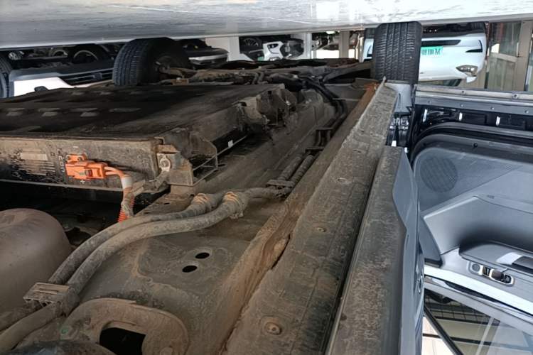 Used JETOUR Shanhai L6 2024 1.5TD DHT MAX Left Side Sill