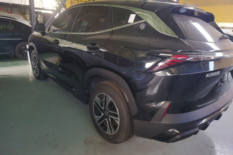 Used JETOUR Shanhai L6 2024 1.5TD DHT MAX Left Side