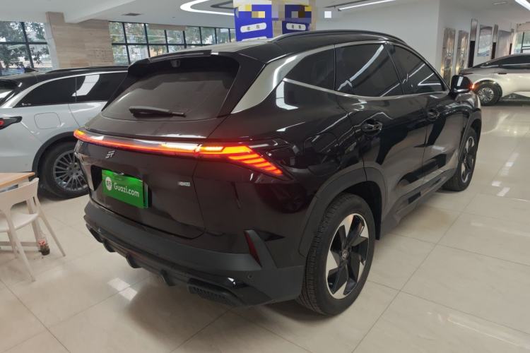 Used JETOUR Shanhai L6 2024 1.5TD DHT ULTRA Rear Right 45 Deg