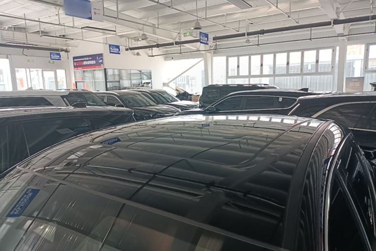 Used JETOUR Shanhai L6 2024 1.5TD DHT MAX Roof