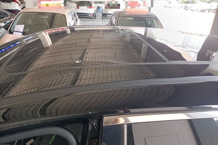 Used JETOUR Shanhai L6 2024 1.5TD DHT MAX Roof