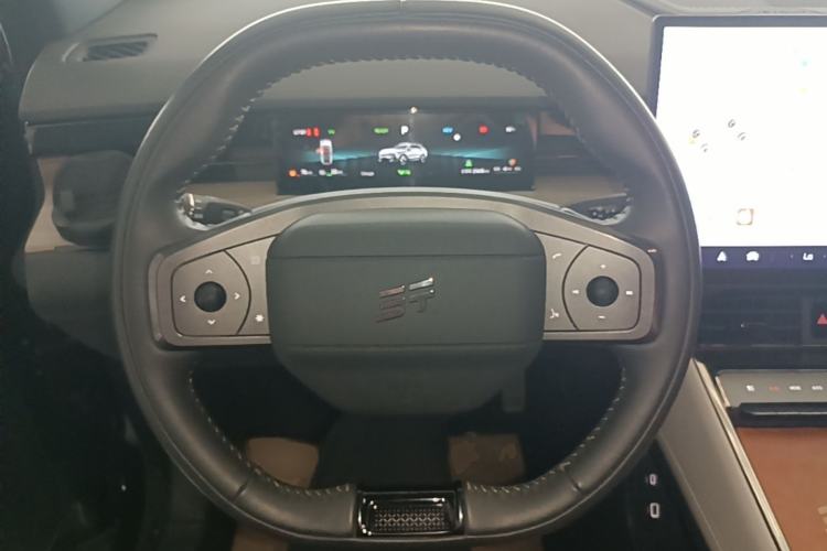 Used JETOUR Shanhai L6 2024 1.5TD DHT MAX Steering Wheel