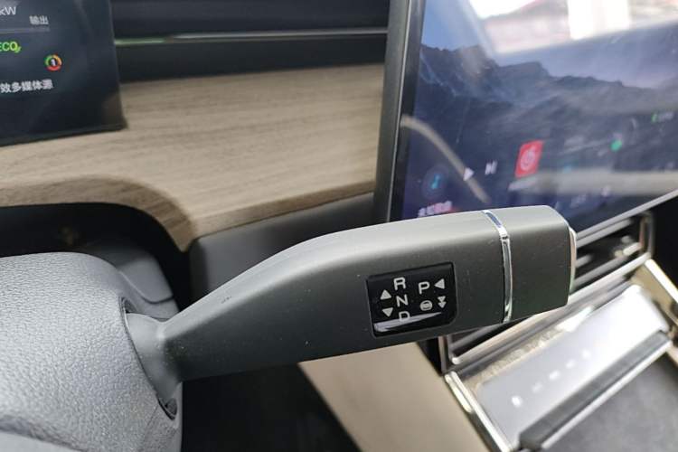 Used JETOUR Shanhai L6 2024 1.5TD DHT MAX Gear Lever