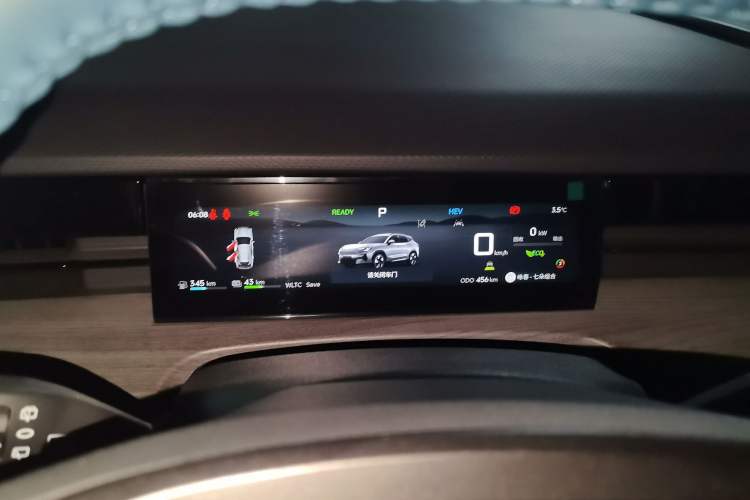 Used JETOUR Shanhai L6 2024 1.5TD DHT MAX Instrument Cluster
