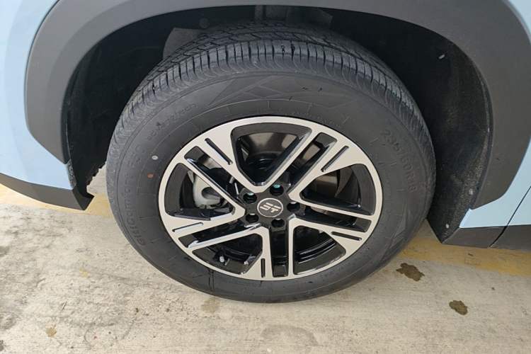 Used JETOUR Shanhai L6 2024 1.5TD DHT MAX Left Front Wheel Hub