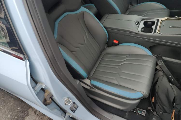 Used JETOUR Shanhai L6 2024 1.5TD DHT MAX Right Front Seat
