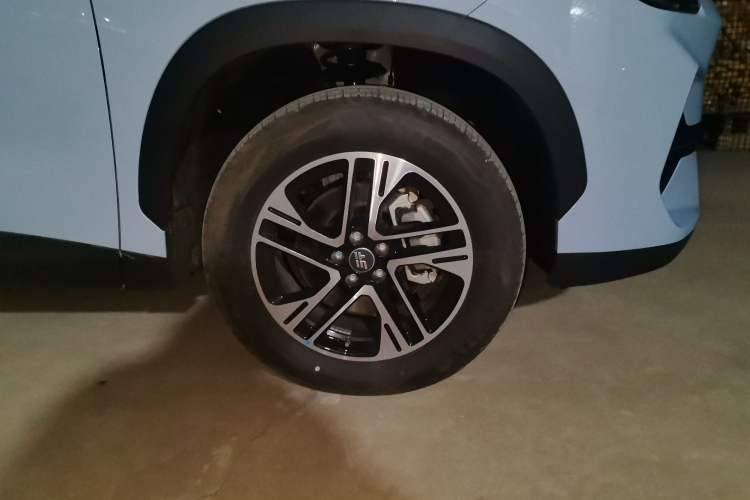 Used JETOUR Shanhai L6 2024 1.5TD DHT MAX Right Front Wheel Hub