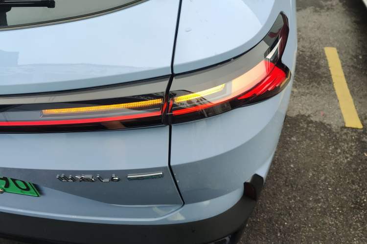 Used JETOUR Shanhai L6 2024 1.5TD DHT MAX Right Rear Taillight