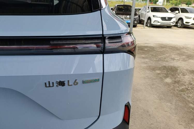 Used JETOUR Shanhai L6 2024 1.5TD DHT MAX Right Rear Taillight