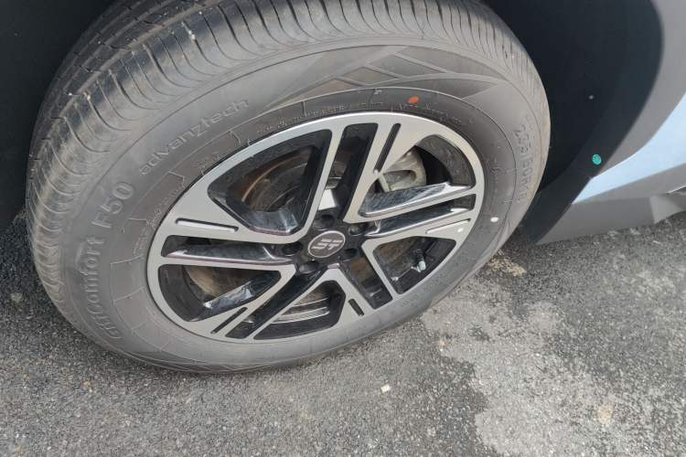 Used JETOUR Shanhai L6 2024 1.5TD DHT MAX Right Rear Wheel Hub