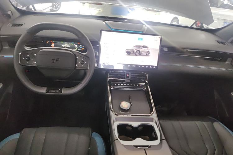 Used JETOUR Shanhai L6 2024 1.5TD DHT ULTRA Center Console