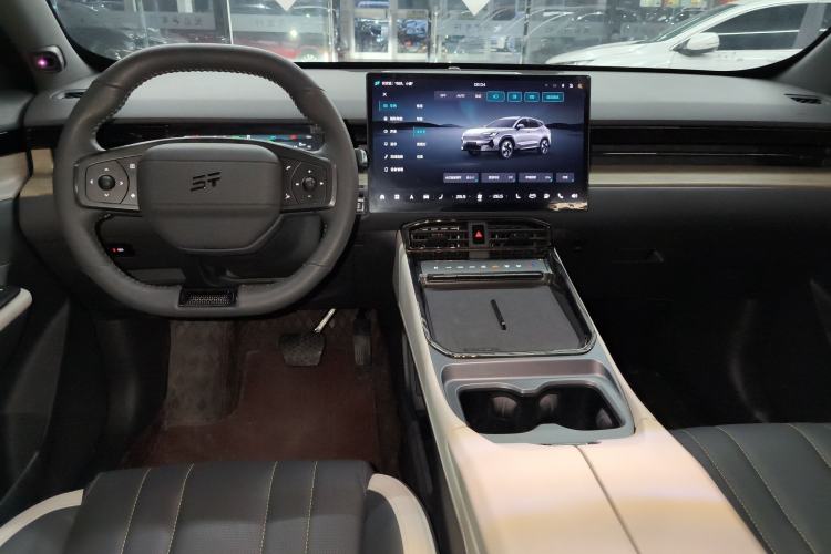 Used JETOUR Shanhai L6 2024 1.5TD DHT ULTRA Center Console