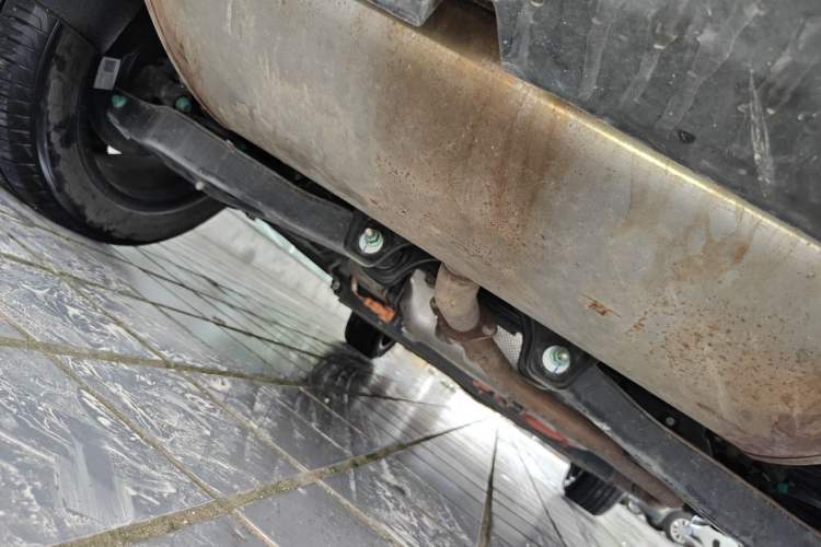 Used JETOUR Shanhai L6 2024 1.5TD DHT ULTRA Chassis Rear