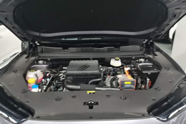 Used JETOUR Shanhai L6 2024 1.5TD DHT MAX Engine Bay